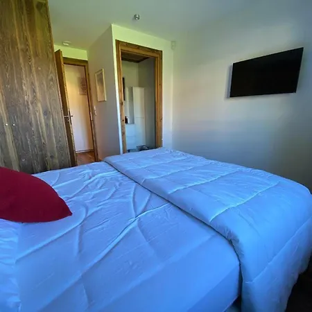Duplex Elegant Au Coeur De Avec Parking Et Grande Terrasse - Fr-1-733-176